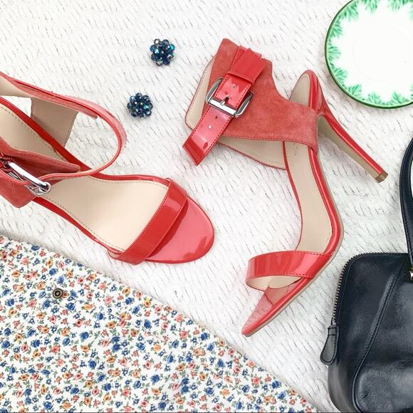 Guess Red Heels - Picture 1 of 7